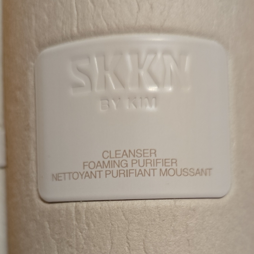 SKKN by Kim Cleanser Foaming Purifier